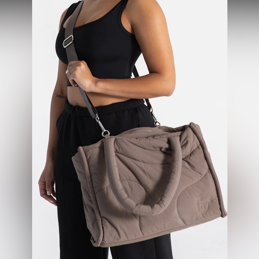 Thirty Years Drift Tote in Clay